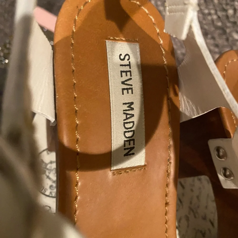 Steve Madden Luna White and Brown Platform Sandal